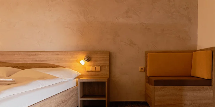 Na pokoji typu Comfort najdete modernější nábytek. 