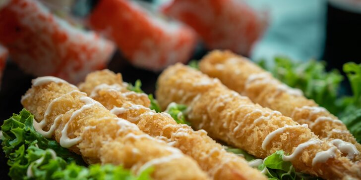 Sushi sety s 30 nebo 50 kousky: maki, nigiri, california, sashimi i krevety
