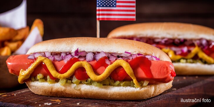 Sestavte a snězte si svůj vysněný Hot Dog: výběr z 5 druhů omáček i zeleniny