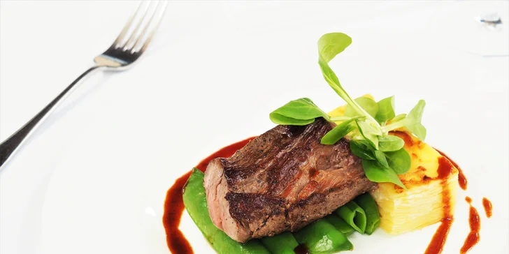 5chodové degustační menu: roastbeef, hráškový krém, steak, sorbet i dezert