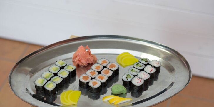 Sushi boxy na váš stůl: až 68 čerstvých kousků v setech pro celou partu