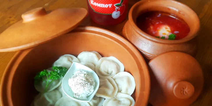 Rusko-ukrajinské menu: boršč, pelmeně a palačinky + jahodová limonáda