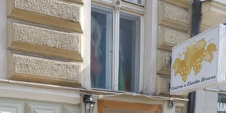 Talíř dobrot a Aperol, Prosecco nebo víno na Vinohradech