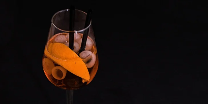 Talíř dobrot a Aperol, Prosecco nebo víno na Vinohradech