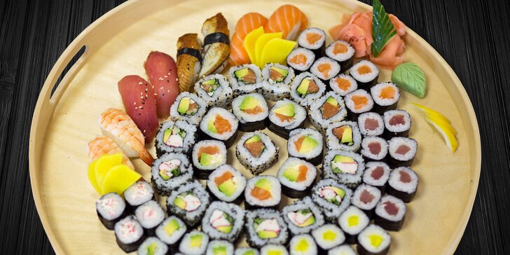 Sushi boxy na váš stůl: až 68 čerstvých kousků v setech pro 1, 2 či 4 osoby