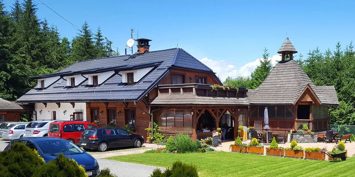 Hotel přímo pod Radhoštěm: snídaně, beskydská večeře, wellness i půjčení kol