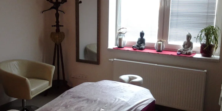 Hloubková masáž odstraňující bolesti zad a hlavy