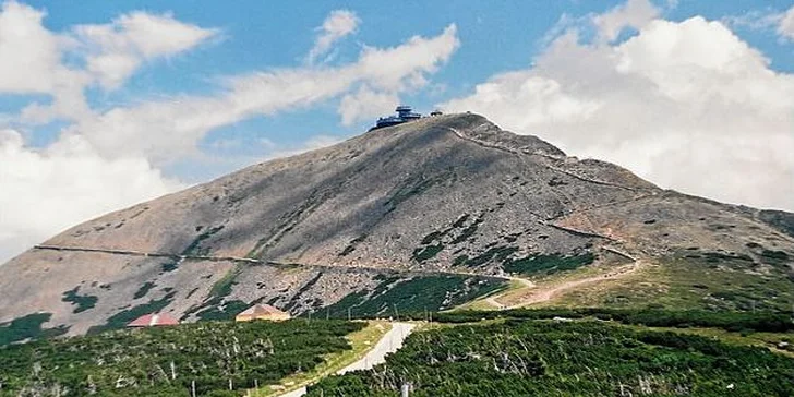 Vydejte se na dovolenou do výšky 1206 m n. m.