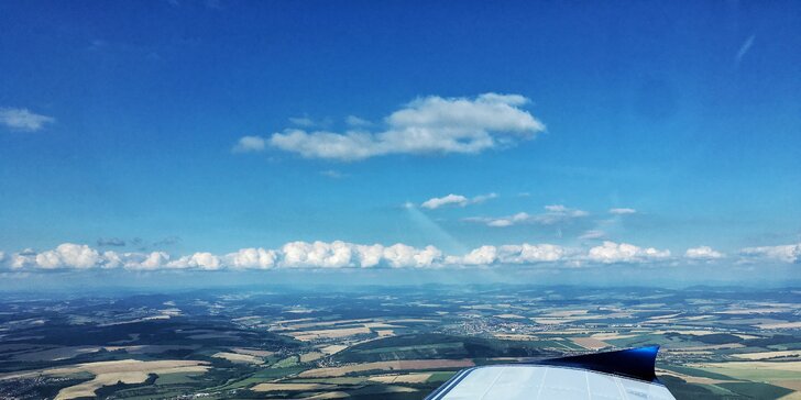 Do oblak: Zážitkové lety moderními sportovními letouny na 20, 30 i 60 min.