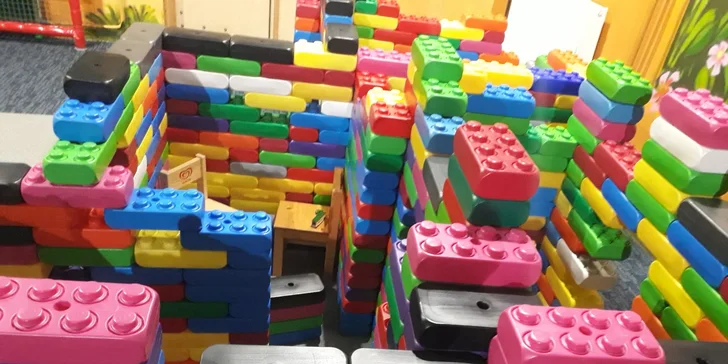 Vstup do rodinného zábavního centra Koala Café a 2 limonády k tomu