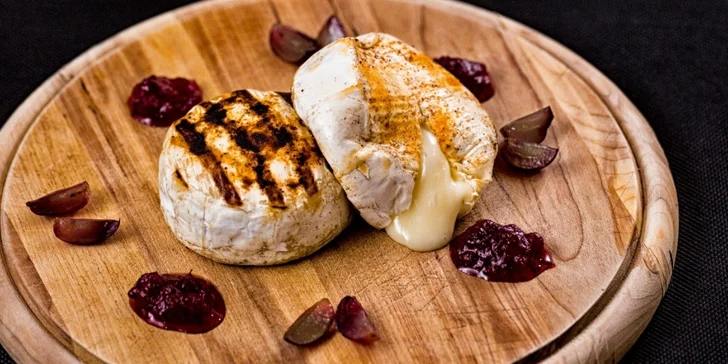 Talíř dobrot a Aperol, Prosecco nebo víno na Vinohradech