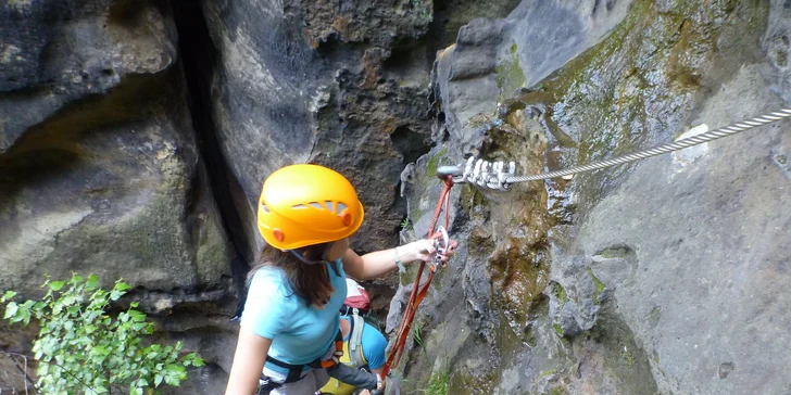 Via Ferrata: Lezení po Opičích kamenech v Česko Saském Švýcarsku až pro 3 osoby