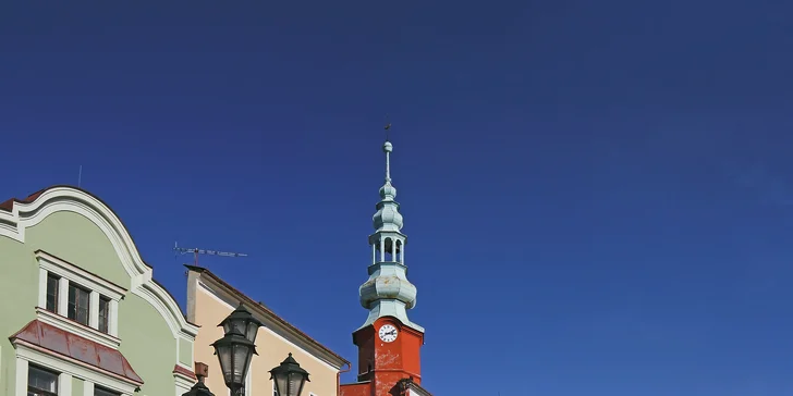 Svitavské náměstí se chlubí druhým nejdelším podloubím v republice. Tak si ho projděte. 