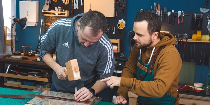 Vyrobit si můžete opasek v šířce 30, 35 nebo 40 mm. Pro tyto šířky jsou připraveny kvalitní opaskové spony zajišťující dlouhověkost pásku.