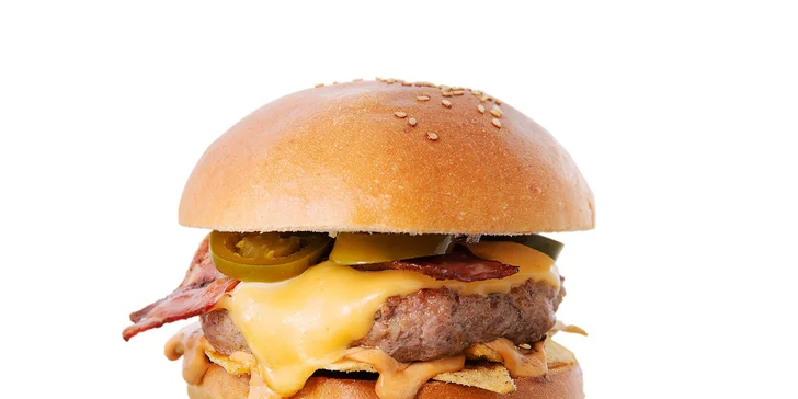 Burger menu: Hamburger dle výběru, hranolky, salát i pití v Lysé a Mělníku