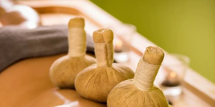 Exotické hýčkání v salonu Nefertiti: 60minutová masáž výběrem ze 7 druhů