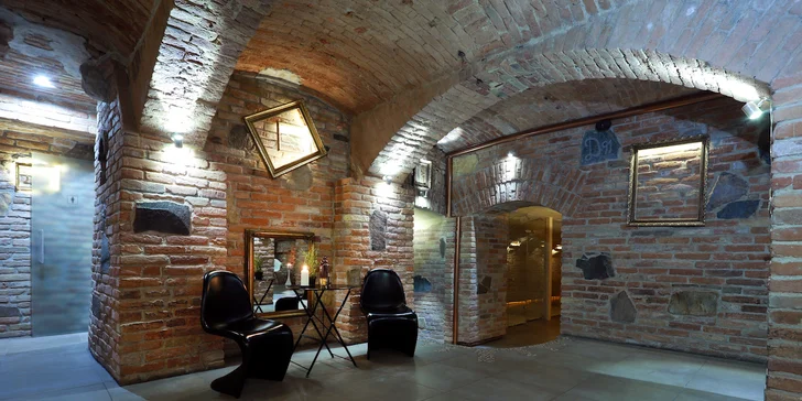 Odpočinek v historickém centru se snídaní či polopenzí a možností wellness