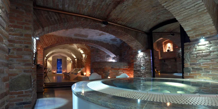 Odpočinek v historickém centru Nitry: snídaně i wellness