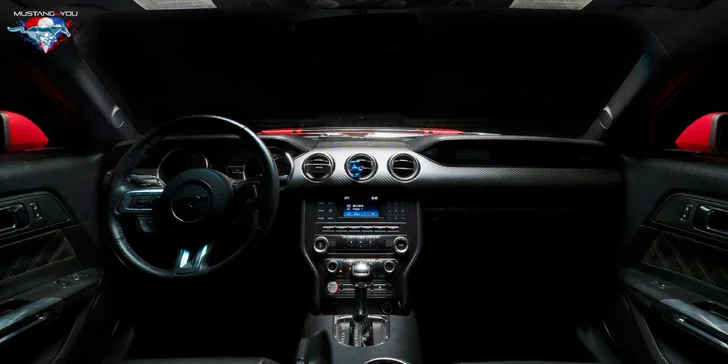 Jízda v upraveném Ford Mustang 2016 na 24 hodin