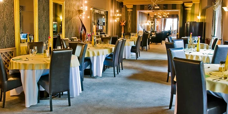 2 nebo 3 dny v rustikálním hotelu: pobyt v centru města jen 500 m od hradu