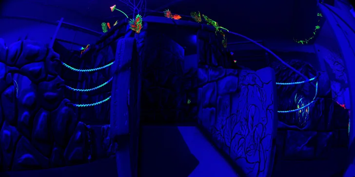 Laser game v největším komplexu v ČR: vouchery až pro 10 hráčů