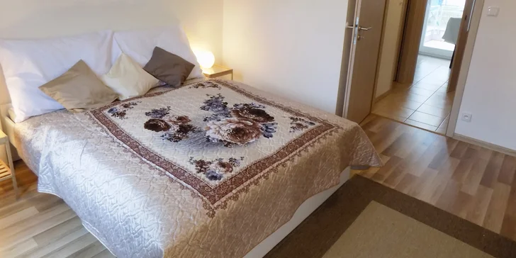 2-4 dny v Karlových Varech: přijměte pozvání do apartmánu v lázeňské čtvrti
