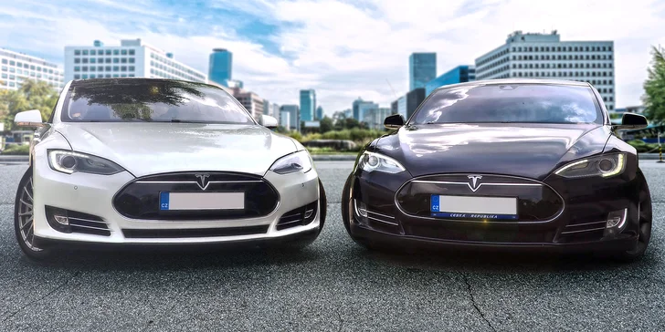 Jízda do budoucnosti v luxusním elektromobilu Tesla Model S nebo Model X