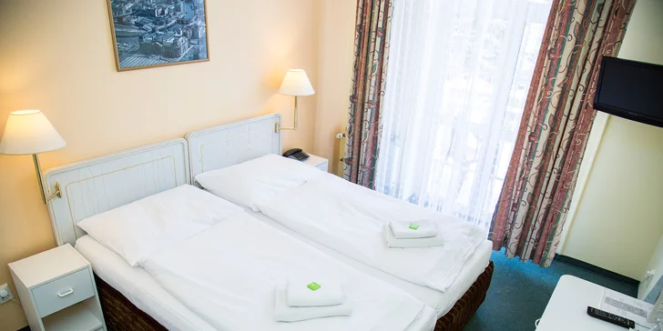 Léto v Mariánských Lázních pro dva: polopenze, solná jeskyně a další relax