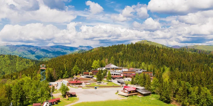 Jaro nebo léto v horském wellness hotelu: snídaně či polopenze, bazén, sauny