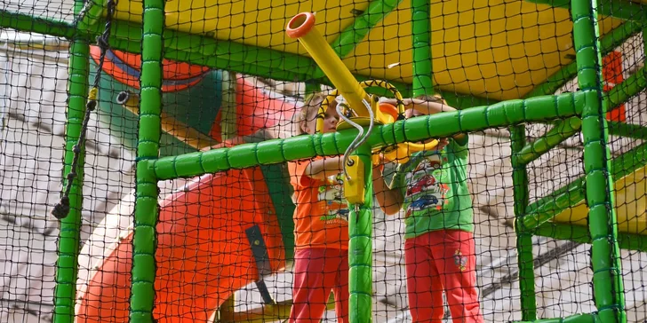 Společné celodenní vstupné do zábavního parku Bongo pro dítě i dospělého