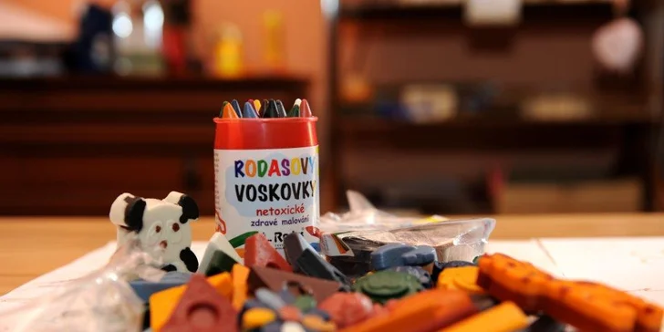 Prohlídka svíčkárny včetně výroby voskovek či lampy 