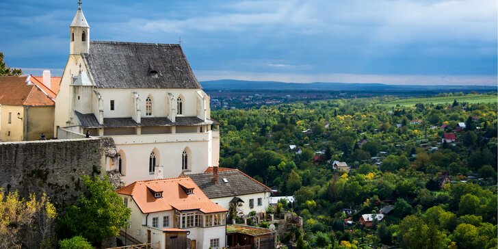 Jižní Morava plná výletů a relaxace: penzion s polopenzí a privátní vířivkou