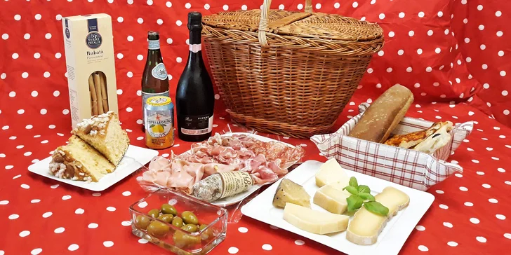 Zajděte na piknik: piknikové koše plné italských dobrot pro dva