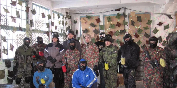 Neomezená paintballová akce uvnitř nebo venku