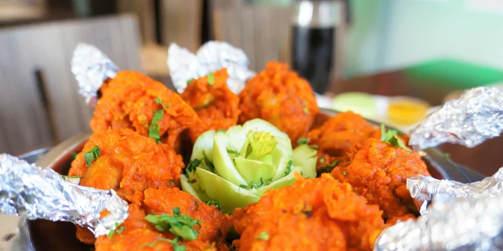 Chicken lollipop: 8 smažených kuřecích křídel po indicku a 0,5l nápoj pro 2