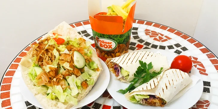 Döner kebab nebo durüm a nápoj v tureckém bistru; na výběr i box s hranolky
