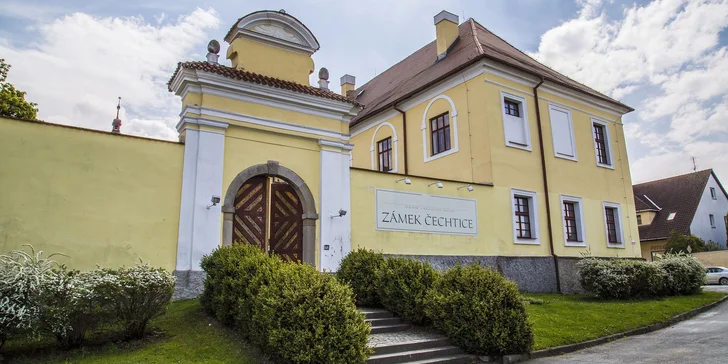 Odpočinek na Zámku Čechtice s polopenzí, vstupem do sauny i sportem