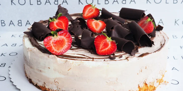 Kinder Bueno nebo mangový dort z vyhlášené cukrárny: 1,8 kg, 12–14 porcí