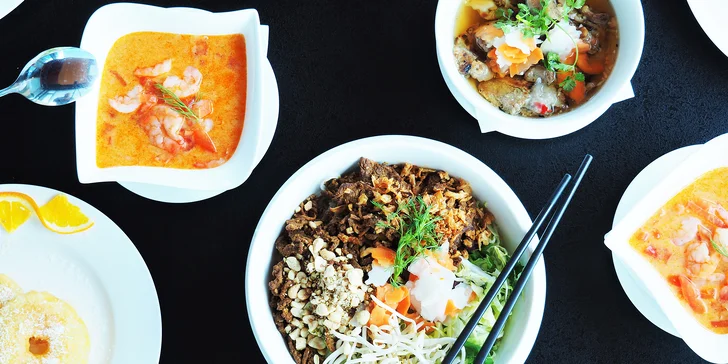 Autentické vietnamské menu o 4 chodech v areálu tržnice na Olomoucké