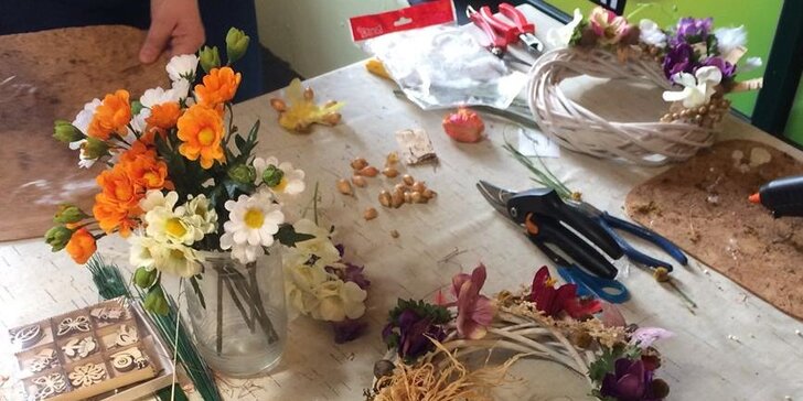 Zábava pro tvořivé ruce: prázdninové kurzy aranžování z květin pro děti