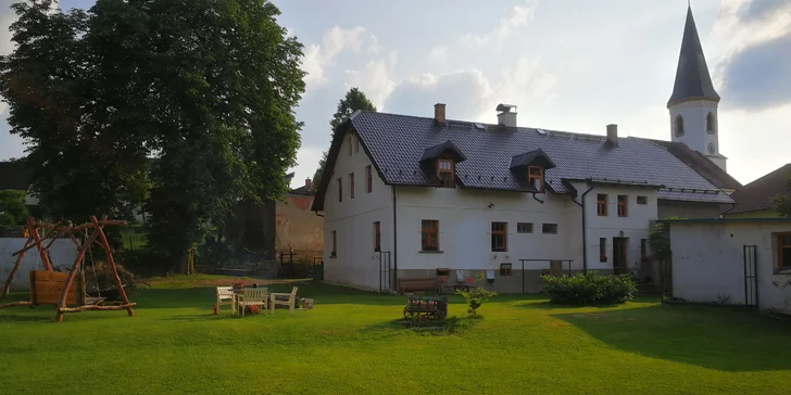 Relax na venkově: Babí léto i podzim ve staročeském penzionu pod Ještědem