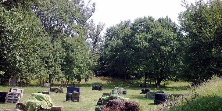 Paintballová hra včetně vybavení a 100 kuliček