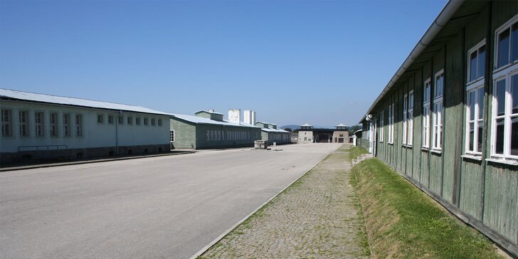 Exkurze do koncentračního tábora Mauthausen a města Linec s dopravou