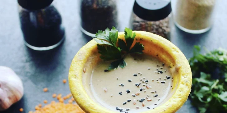 Vege polévky v kelímku z jedlého těsta + varianty se salátem a limonádou
