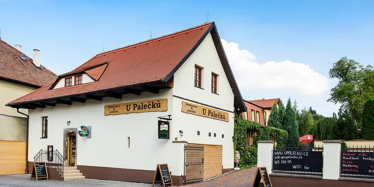 3–6 dní při úpatí Železných hor: Pobyt včetně snídaní a vybrané lahve vína