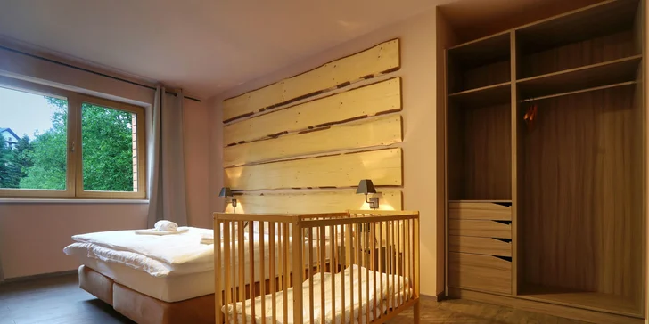 Horský hotel s polopenzí i s výletem na Sněžku za východem slunce
