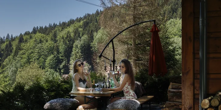 Chata v Jizerkách: pro 2 až 8 osob s vlastním wellness a saunou