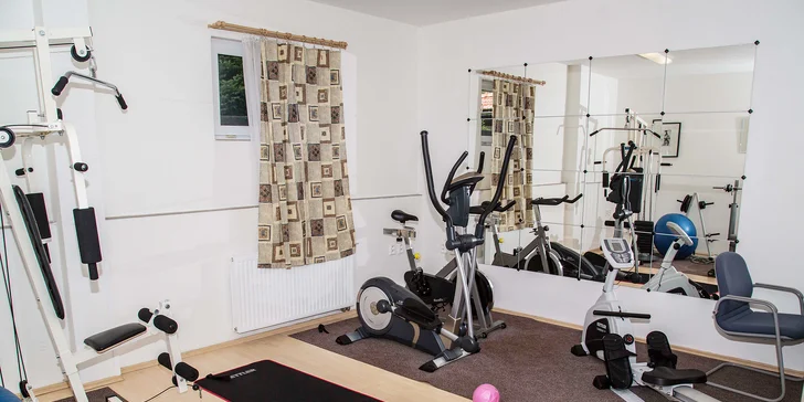 Silvestr či zima v Beskydech s polopenzí, neomezenou saunou i fitness