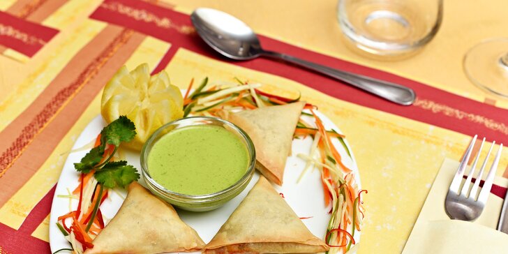 Žádné maso: indické vegetariánské menu ve smíchovské restauraci Taj Mahal