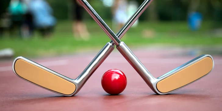 Pojďte se odreagovat: 90 minut minigolfu a smoothie pro 1 nebo 2 hráče